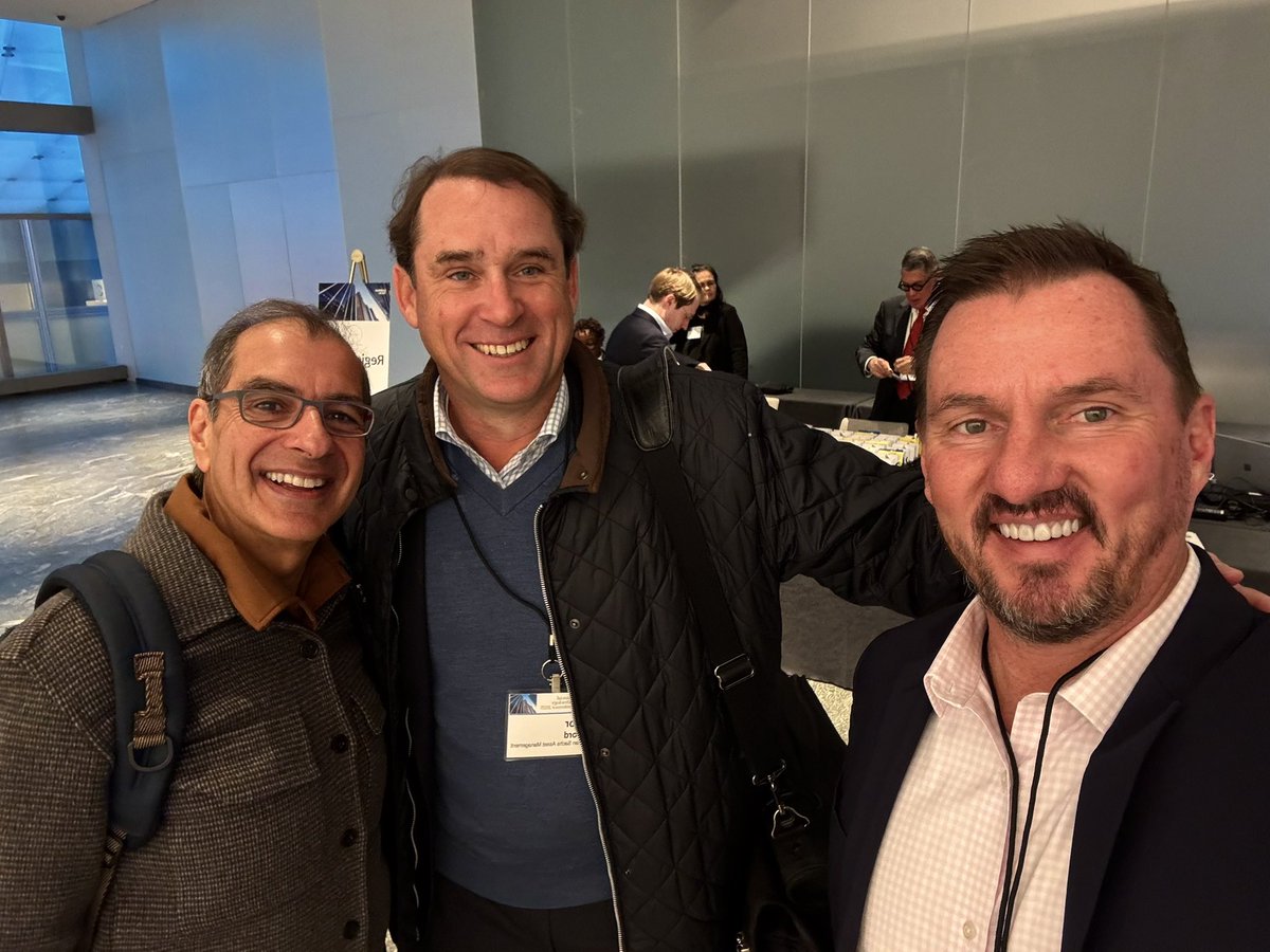 SkiTechFinTech's tweet photo. Our Chairman Kevin Jones  catching up with Vijay Sondhi and  Taylor Mefford at Goldman Sachs in NYC talking all things Skitech . 😉 

𝐓𝐡𝐞𝐬𝐞 𝐠𝐮𝐲𝐬 𝐥𝐨𝐨𝐤 𝐛𝐞𝐭𝐭𝐞𝐫 𝐢𝐧 𝐩𝐨𝐰𝐝𝐞𝐫 𝐬𝐮𝐢𝐭𝐬.

#skitech25 #skitech https://t.co/gywbds62Fe