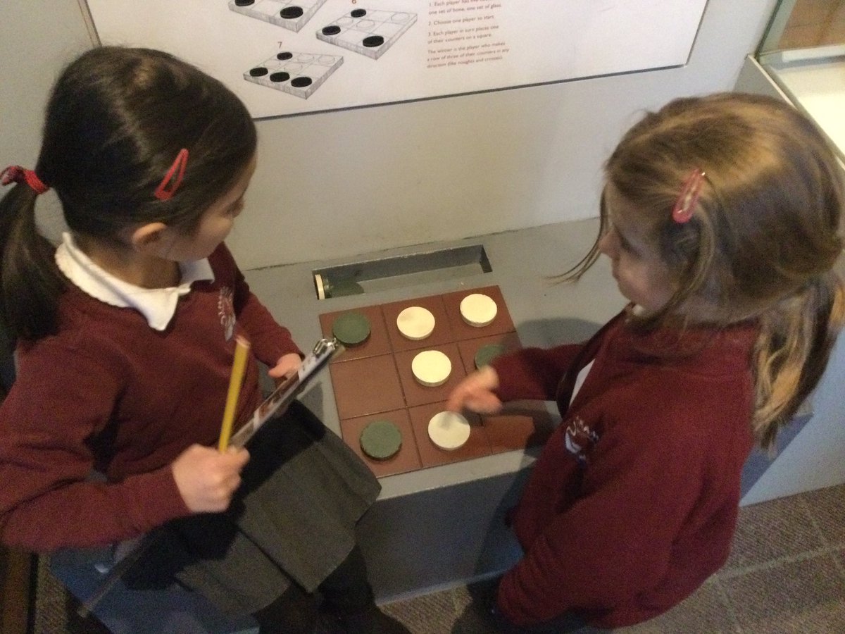 ThamesideSch's tweet photo. Thank you @readingmuseum for having Year 1 today! We had a great time exploring and learning about Victorian toys. #hawkstps https://t.co/KrwfvzZvsN