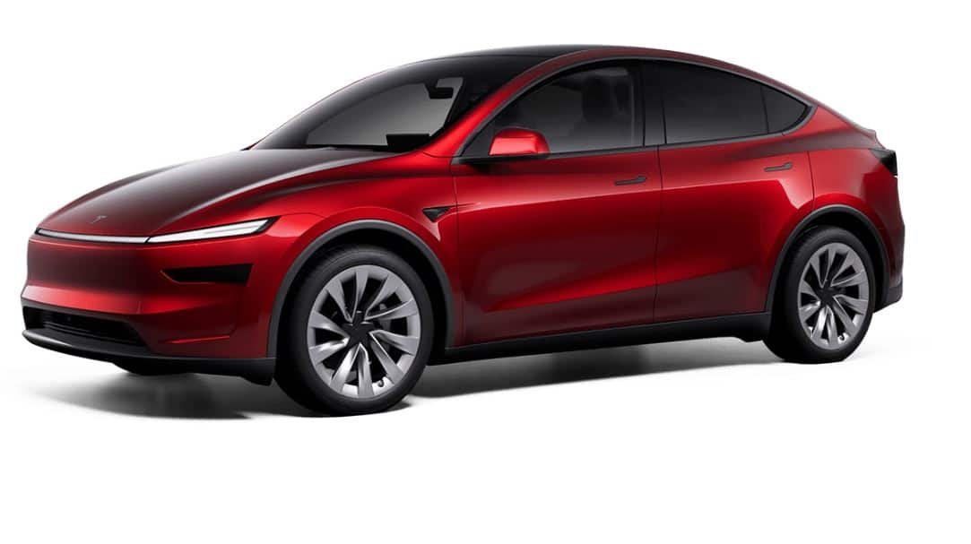 🚨JUNIPER GETS GERMAN: The first Model Y "Juniper" unit has rolled off of production lines at Gigafactory Berlin and will be signed by employees at the plant

The Juniper Era is Here!

via <a href="/EFIEBER_ANDRE/">EFIEBER</a>