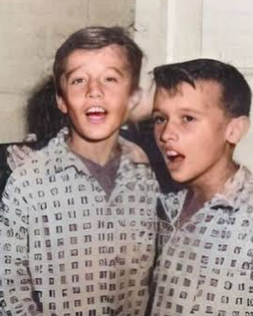 RealRobinGibb's tweet photo. Maurice was far more than just a member of The Bee Gees, he was a vital cornerstone of a musical dynasty that continues to inspire generations worldwide. His immense talent, unwavering dedication #MauriceGibb #RobinGibb #BeeGees #BarryGibb #BrotherForLife #RJGibb #LegendsNeverDie https://t.co/lSoQ7mmNs1