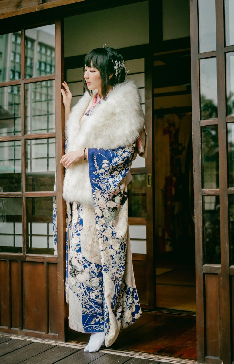 yuliko0929's tweet photo. 新年のご挨拶👘
New Year’s greetings! 

#謹賀新年 #HappyNewYear #kimono https://t.co/ZhiCYZeEQP