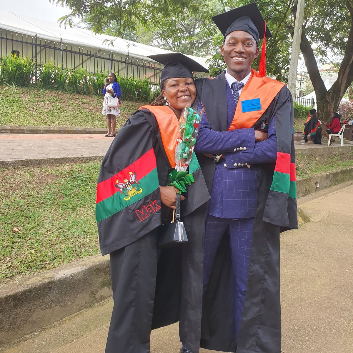 Kendrickathur's tweet photo. In the middle is me. Happily taking a Bachelor's degree if science with education from the mighty hill @Makerere with my course mates. Congratulations Biology Class of 2025 #CEES #MAK75th 
@Makerere @MakerereNews @MakerereLibrary 
Nsereko
Bobi wine 
Stanbic Bank
Uncle mo
Makidye https://t.co/gUUWXKvaqt
