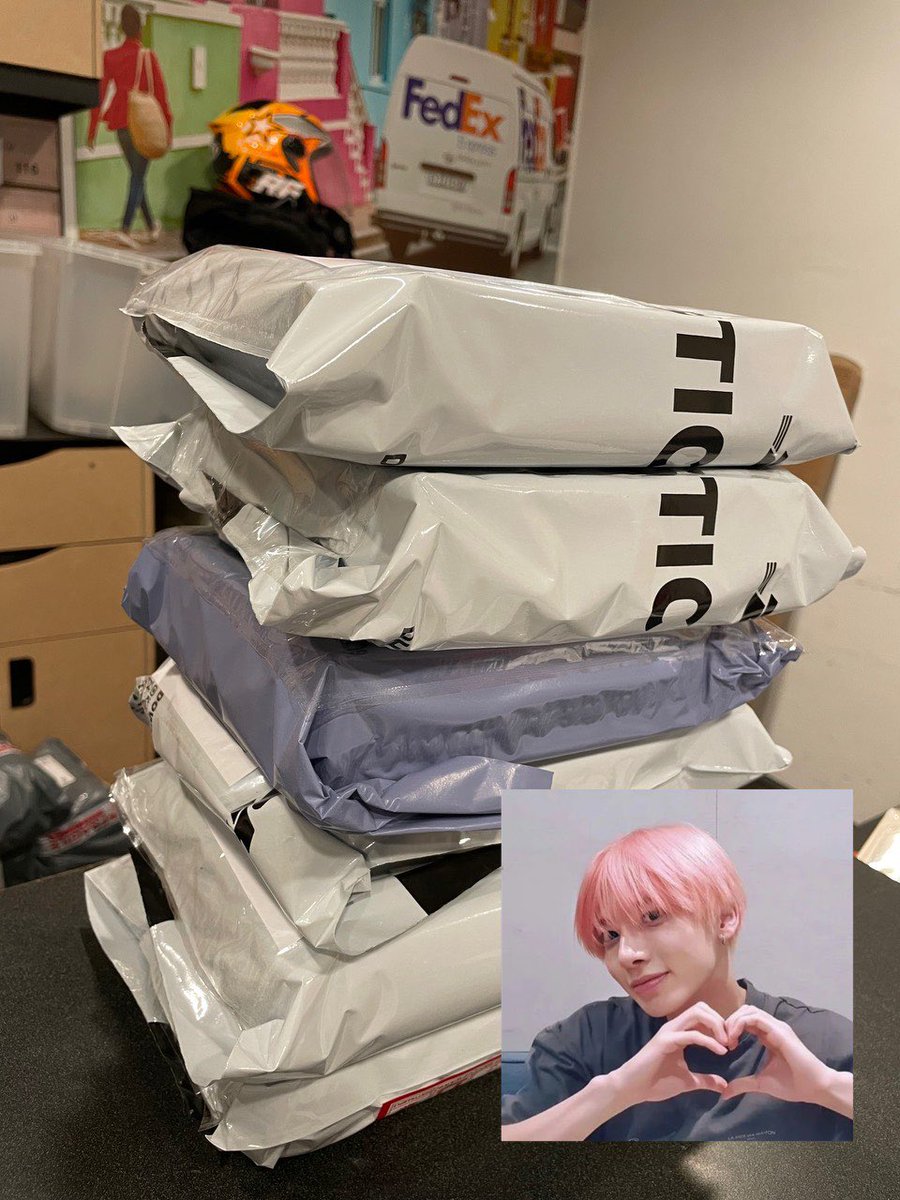 alwaysfiyo's tweet photo. Today postage! Thank you to all buyers for waiting for so long.. really am sorry 🥲❤️ thankyou again for buying from me and check your DM for the tracking no. Thank you so much 🫶🏼🩷🩷

#fiyoupdates https://t.co/Paj4dedjBz