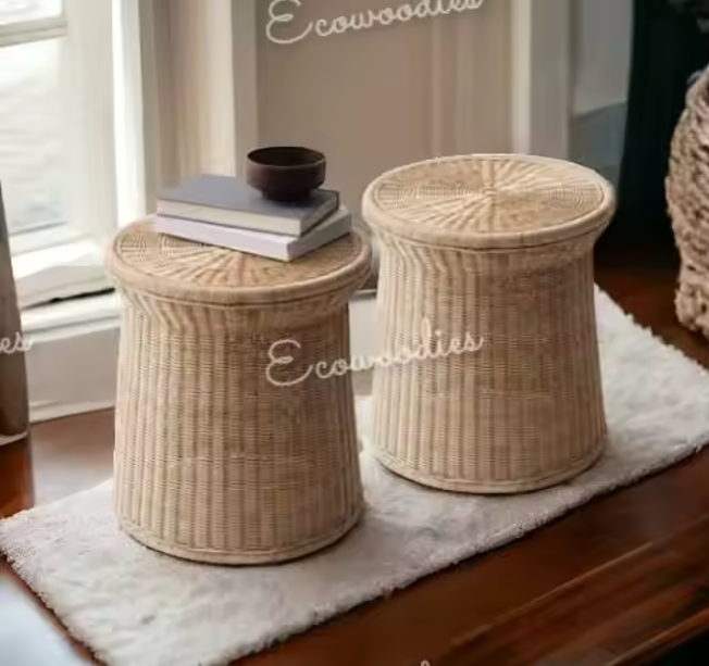 KirtiKapoo83307's tweet photo. Whether you're seeking minimalist chic or tropical luxe, a rattan coffee table is your passport to transforming any living space into an Instagram-worthy sanctuary.#RattanCoffeeTables #InteriorDesign #HomeDecor #ModernFurniture #SustainableLiving #InteriorInspiration #H https://t.co/Uh21jjxntA