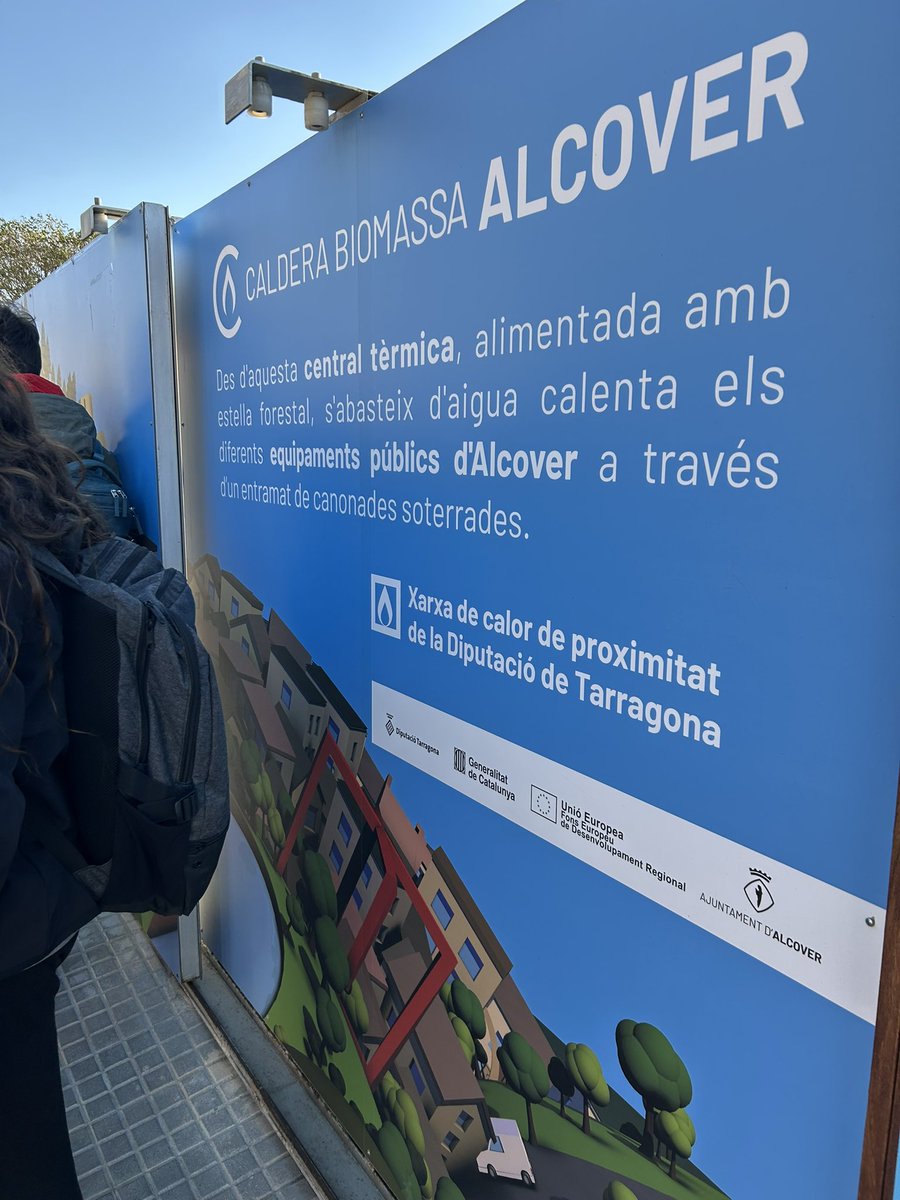 Eduardo Rojas Briales (@edrojasbr) on Twitter photo Instructiva visita d caldera d #biomasa municipal d Alcover (Tarragona) con alumnos d Máster <a href="/ingdemontes/">Ingeniería de Montes</a> y <a href="/masterFUEGO2022/">másterFUEGO</a> <a href="/eamnupv/">EAMNUPV</a> <a href="/UPV/">Universitat Politècnica de València</a> destinada a calentar la piscina municipal, escuela y otros edificios públicos adyacentes calentada con astilla #forestal d proximidad Instructiva visita d caldera d #biomasa municipal d Alcover (Tarragona) con alumnos d Máster <a href="/ingdemontes/">Ingeniería de Montes</a> y <a href="/masterFUEGO2022/">másterFUEGO</a> <a href="/eamnupv/">EAMNUPV</a> <a href="/UPV/">Universitat Politècnica de València</a> destinada a calentar la piscina municipal, escuela y otros edificios públicos adyacentes calentada con astilla #forestal d proximidad