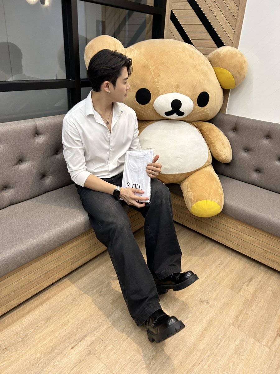 dollar_patchara's tweet photo. 3ทุ่ม 4ทุ่ม 5 ทุ่ม https://t.co/27J03CZ2Pr