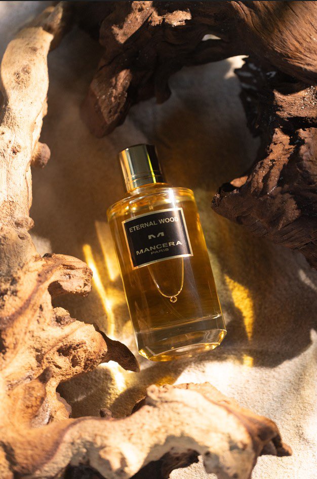 NEW PERFUM | عطر جديد 
MANCERA | Eternal Wood

مزيج من الزعفران، البخور الماياني، والعود المحروق يأخذك في رحلة روحانية غنية بالخشب والطاقات الأثيرية، ويدعوك لاستكشاف عالم الأحلام والروح. ✨

#شركة_الأثر #مانسيرا #الثلاثاء