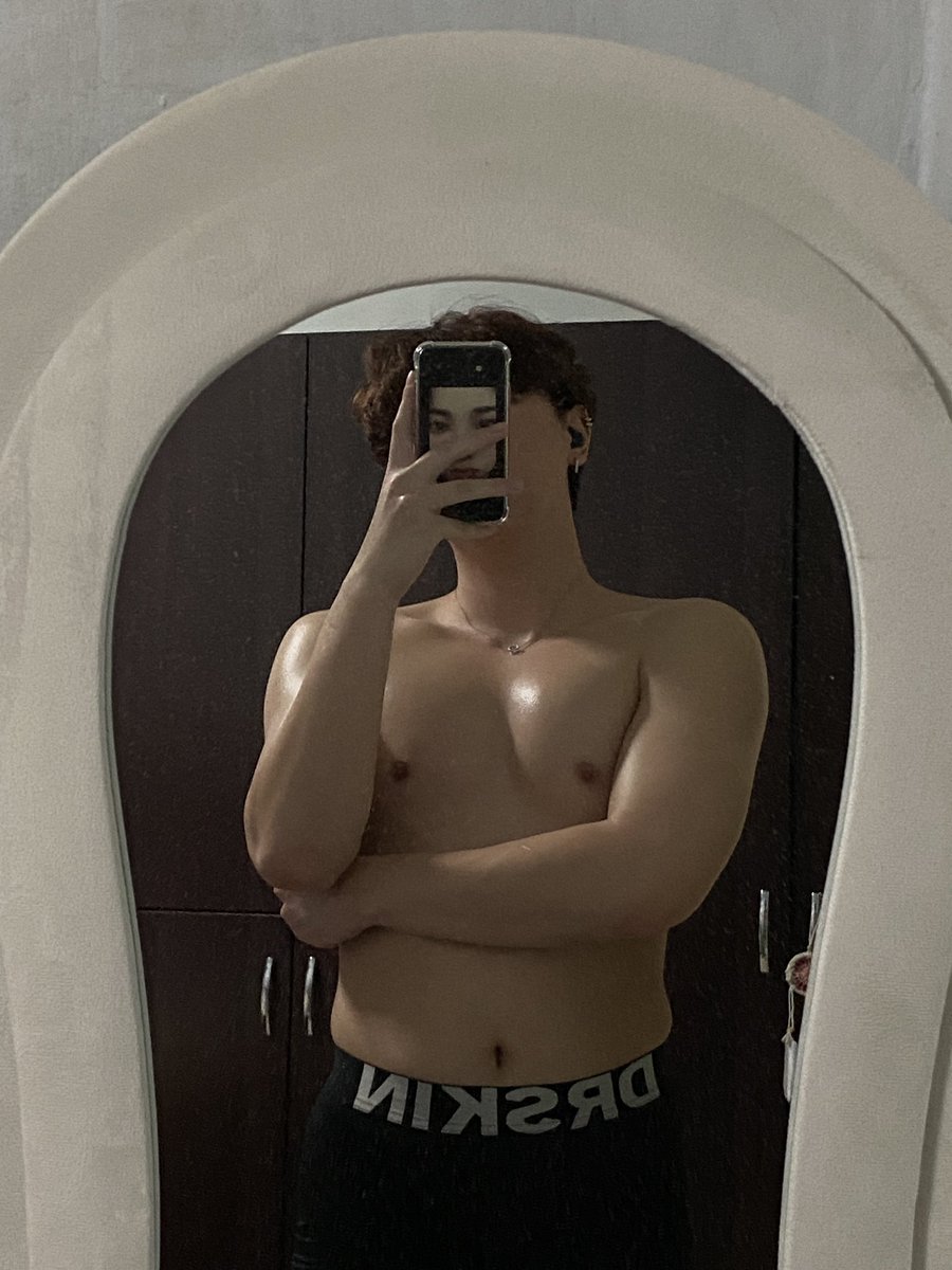 Jongin tweet media