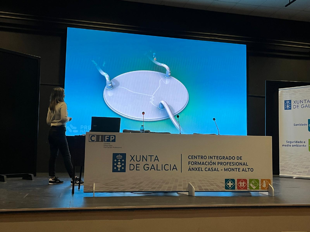 CICA (@cicaudc) on Twitter photo 🗣️Ana Rey, investigadora Ramón y Cajal no grupo GCEL (Gene & Cell therapy research group), estivo onte no <a href="/cifp_anxelcasal/">CIFP Ánxel Casal</a> de A Coruña, dentro das conferencias divulgativas que se organizan dende a UDC, ensinando o seu traballo sobre terapia xénica para restaurar tecidos. 🗣️Ana Rey, investigadora Ramón y Cajal no grupo GCEL (Gene & Cell therapy research group), estivo onte no <a href="/cifp_anxelcasal/">CIFP Ánxel Casal</a> de A Coruña, dentro das conferencias divulgativas que se organizan dende a UDC, ensinando o seu traballo sobre terapia xénica para restaurar tecidos.
