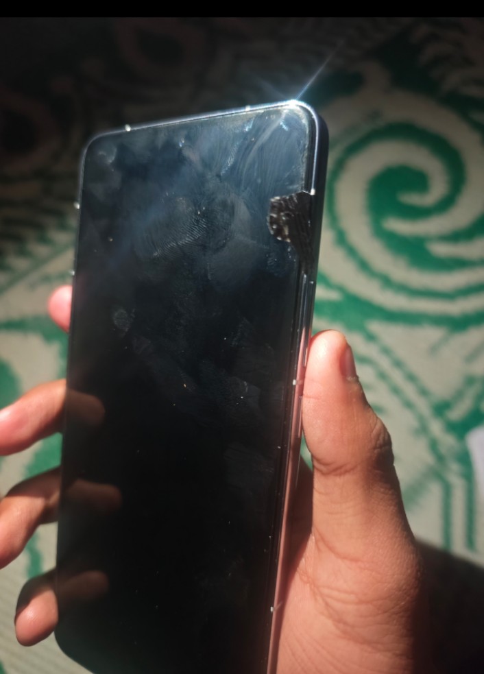 Colour market tweet media