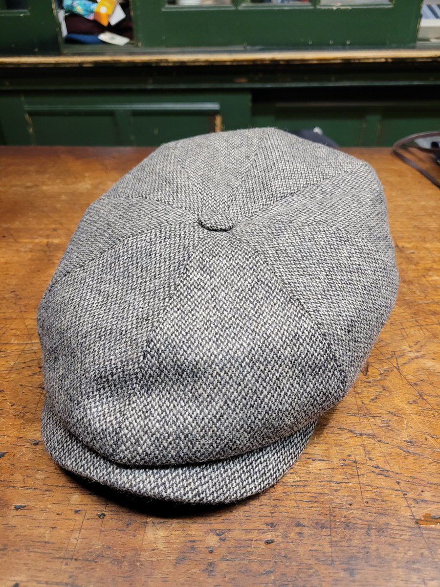 witting_nu's tweet photo. Handmade #stetson #peakyblinders
@witting_nu
made of pure new wool
#tweed #newspaperboy
WITTING & Zn
sinds 1876-
#hoeden #petten #modeaccessoires
#oosterstraat #Groningen #hats #caps
#hüte #mützen
https://t.co/peZL8cR3tR
https://t.co/urUwaqmMe3 https://t.co/1WpkLwBHNf