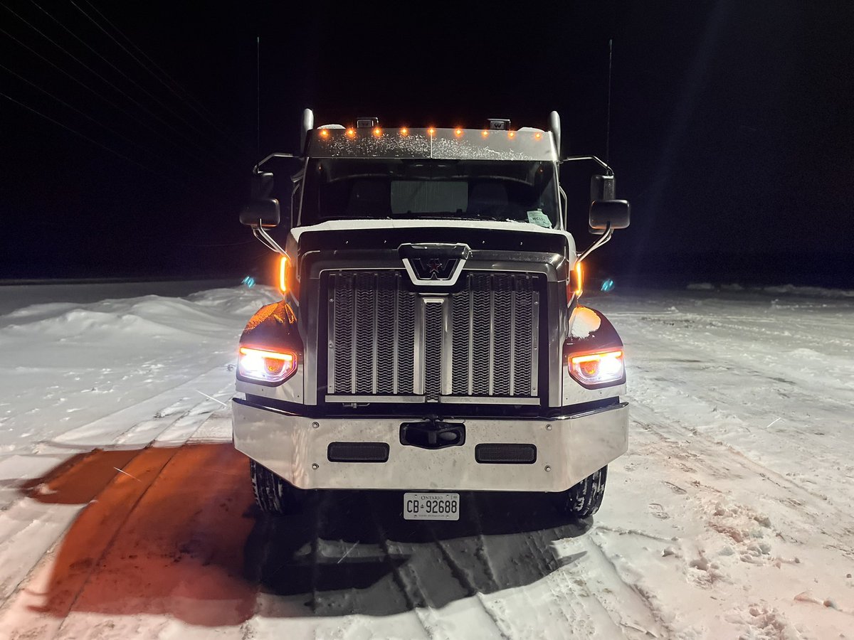 Bwags94's tweet image. This week is a  New #TruckTuesday as yesterday we received delivery of two New #49x Trucks with #DD16 engines 

And the Tractor has #DD12 auto assisted transmission 

Big thanks to #MarkBryan @premiertruckgrp and @WalingaInc for there hard work and collaboration on these units