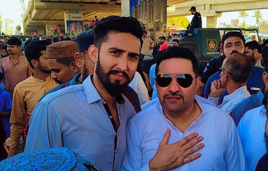 IsmailShahPPP's tweet photo. سابق رکن صوبائی اسمبلی و نائب صدر کراچی ڈویژن امان اللہ مسعود بھائی کو معاون خصوصی وزیر اعلیٰ سندھ کا عہدہ ملنے پر دلی مبارکباد پیش کرتے ہیں
#congratulations
@AmanMasoodKhan https://t.co/NbmrjuaU5h