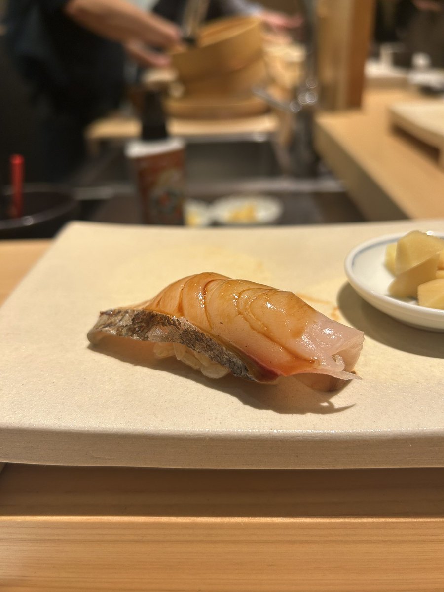 28_aki_3's tweet photo. 寿司が食べたい https://t.co/U7BkLbH3cT