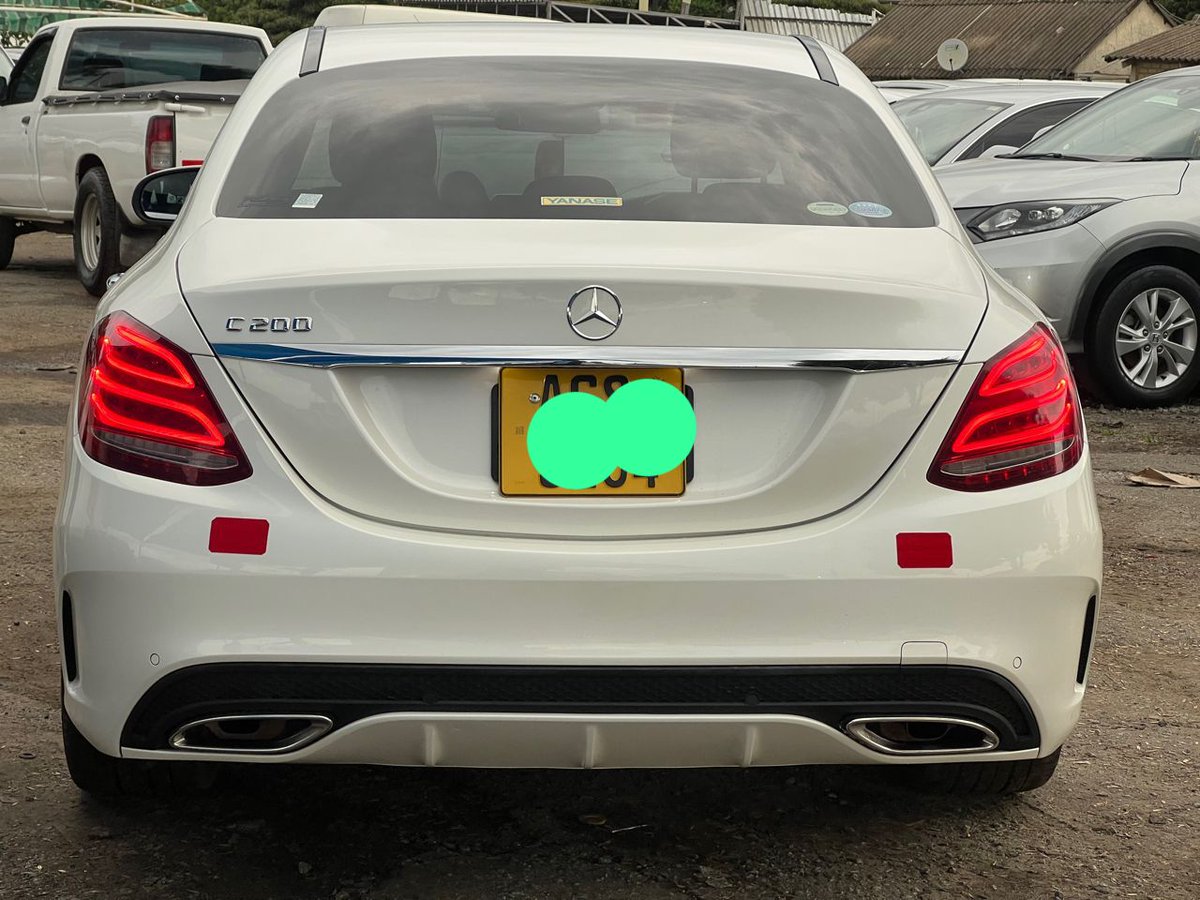 sir_wicknell. tweet media