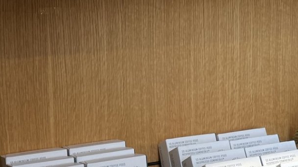 ✨  T A K E   H O M E   P A C K S  ✨

Take the rich, delicious flavours of Brazier #Coffee Roasters home with you! 🎉

While you’re here in #Bath, grab a pack of their freshly roasted beans and enjoy great quality coffee in the comfort of your own home. ☕️🏡

#LocallySourced