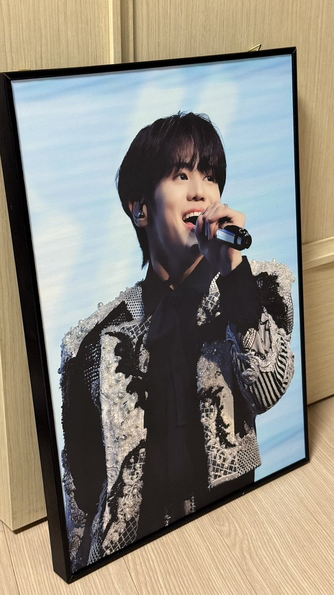 <a href="/GOING_HOME_YS/">GOING HOME</a> 

생일카페 후기 이벤트 당첨으로
선물받은 액자💛

감샤합니다!!!