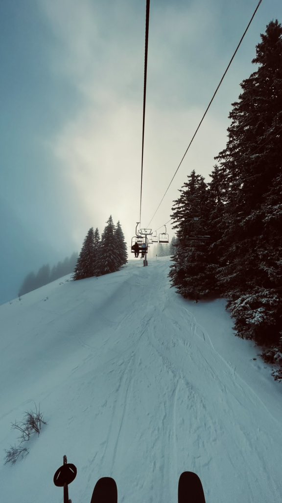 mantisrobot's tweet image. A couple of weeks in the mountains ❄️❤️