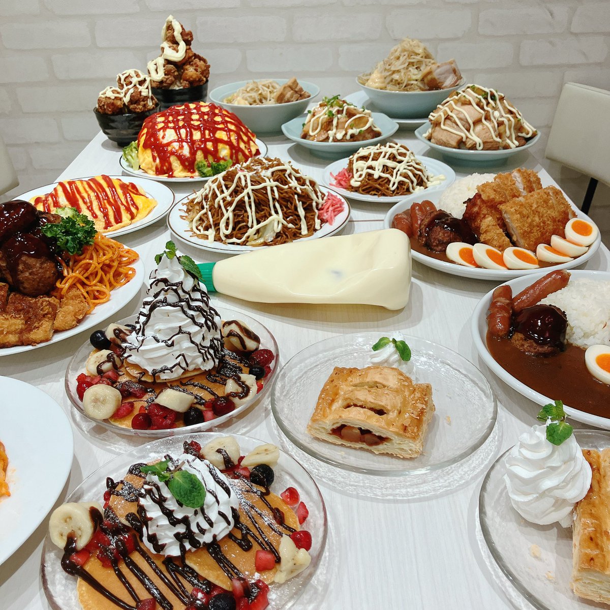 圖 愛暴食的望月小姐合作咖啡廳 餐點實品照