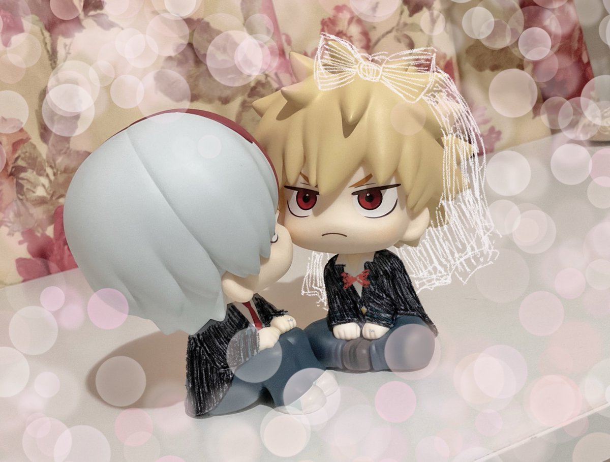 Miaofuton's tweet photo. แต่งงานแล้ว รักภรรยามากครับ 🍰💥 #tdbk #轟爆 #ทดบค #todobaku https://t.co/L3y1m8ixdv