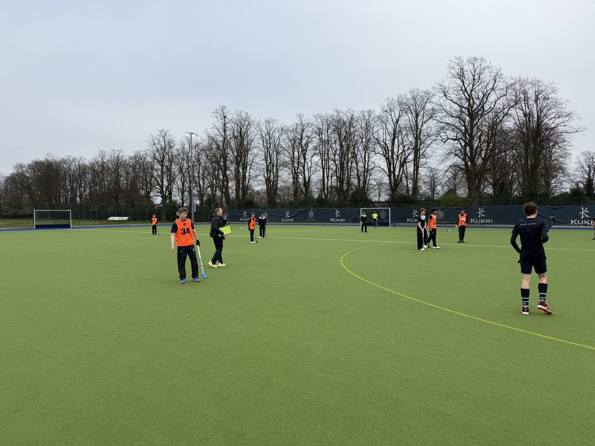 Rugby School Hockey (@rugbysch_hockey) on Twitter photo F and E block got their first pitch sessions of the term this morning with Mr Stedman and Mrs Watton
#RugbySchoolHockey #RugbySchoolSport <a href="/Rugby_Sch_sport/">Rugby School Sports</a> F and E block got their first pitch sessions of the term this morning with Mr Stedman and Mrs Watton
#RugbySchoolHockey #RugbySchoolSport <a href="/Rugby_Sch_sport/">Rugby School Sports</a>