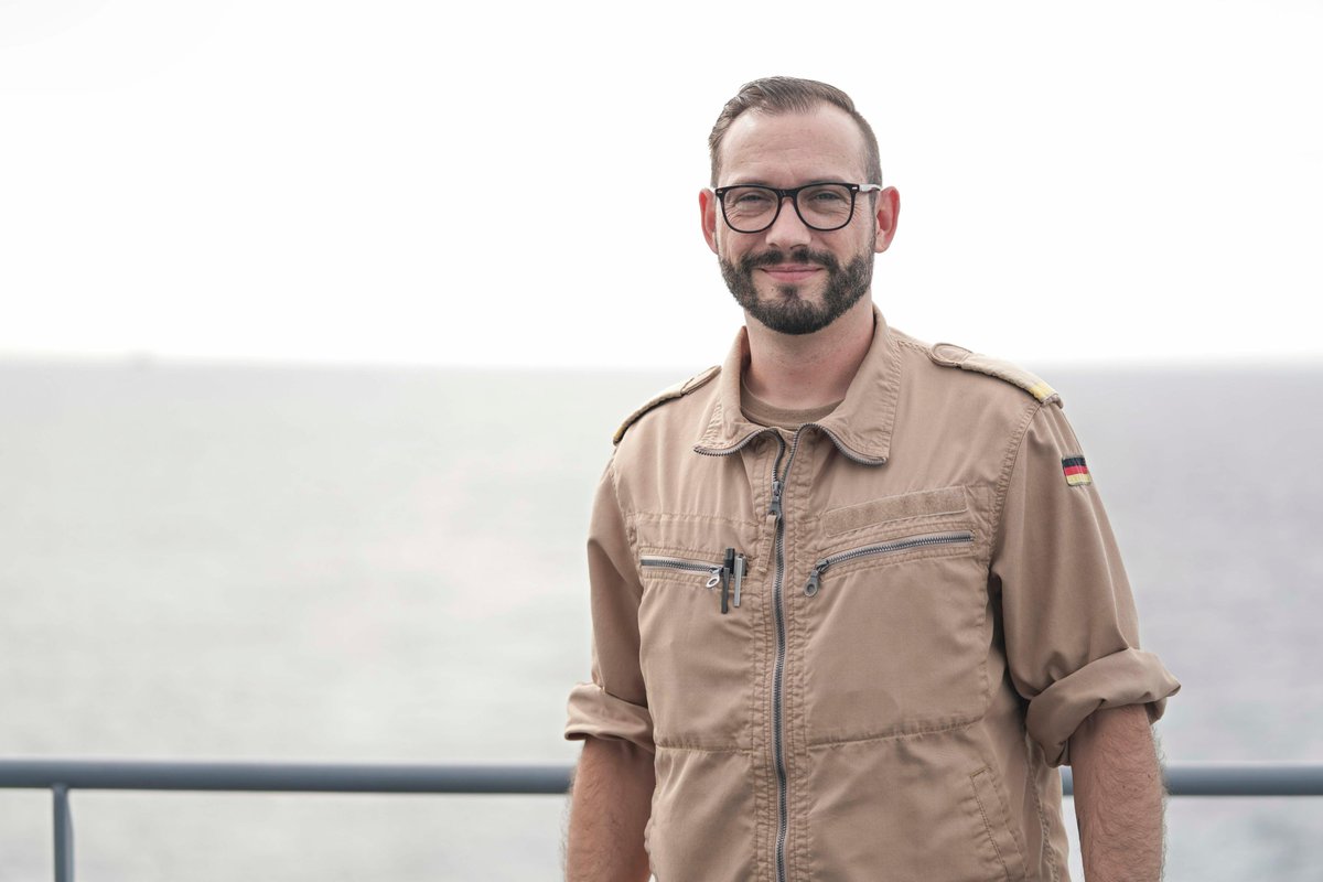 Mit Fachabitur zum #Marineoffizier.

Leutnant zur See Robert E. ist II. Schiffsversorgungsoffizier auf der „Frankfurt am Main“. Wie er das wurde und was seine Aufgaben sind erfahren Sie hier: 👇🏻
bundeswehr.de/de/organisatio…