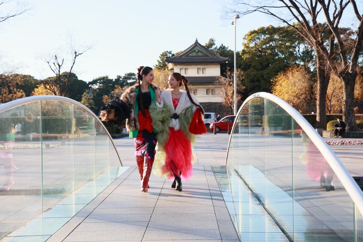 dabochan123's tweet photo. あみーご���きゆりん
姉妹企画/丸の内
@___amigophoto 
@kiyurin_1209 
噴水公園 https://t.co/DdGV24NLnp