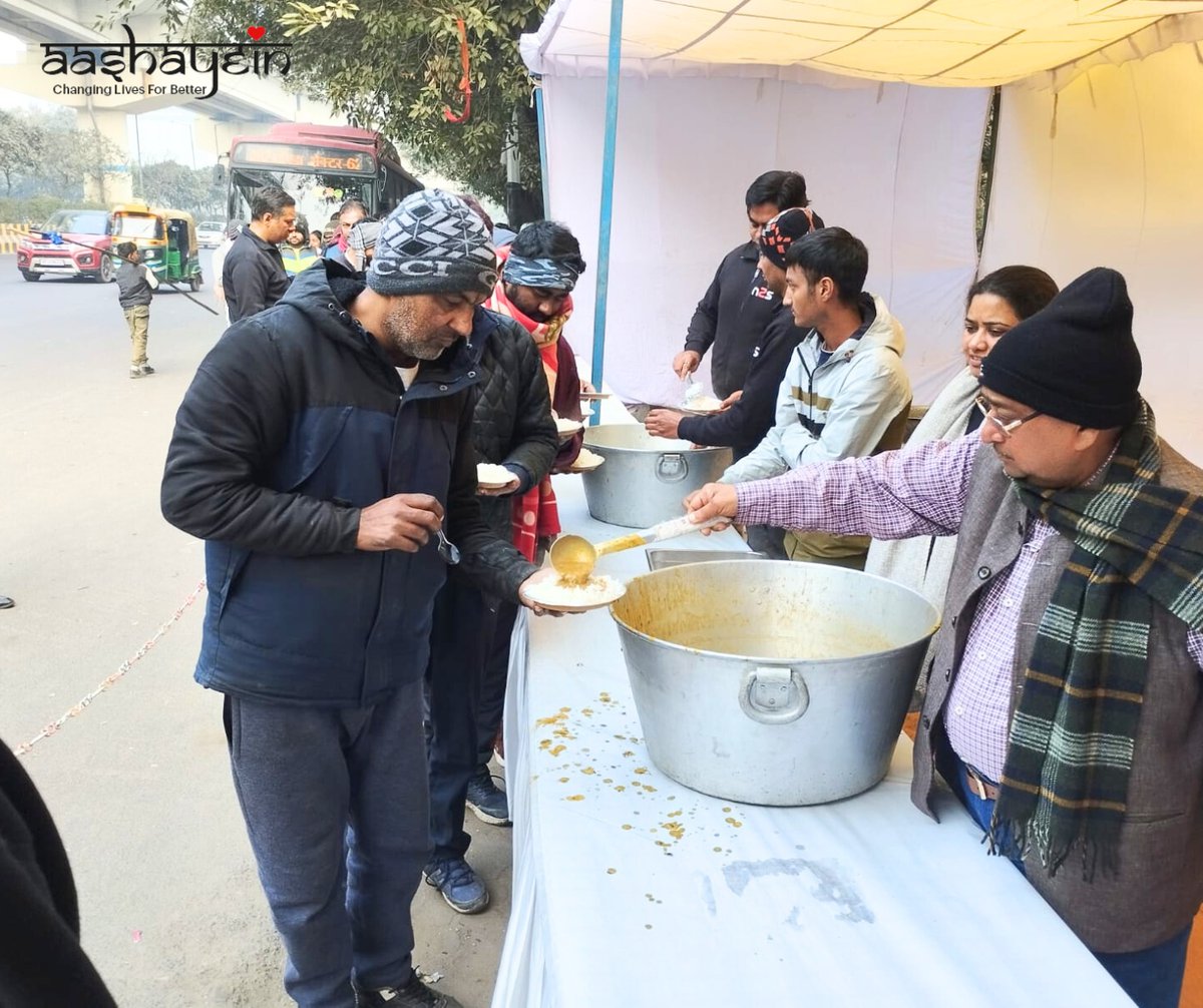 CharitableAsha's tweet photo. 🌟 𝐀𝐚𝐬𝐡𝐚𝐲𝐞𝐢𝐧: 𝐌𝐞𝐚𝐥𝐬 𝐭𝐡𝐚𝐭 𝐁𝐫𝐢𝐧𝐠 𝐒𝐦𝐢𝐥𝐞𝐬 🌟
Our recent meal drive brought joy and hope, proving that compassion transforms lives. 💛
Together, Let’s care for every heart in need.
#Aashayein #MealDrive #HopeInAction #FeedHungry #Net2Source #CommunityCare https://t.co/VgENXmR8v7