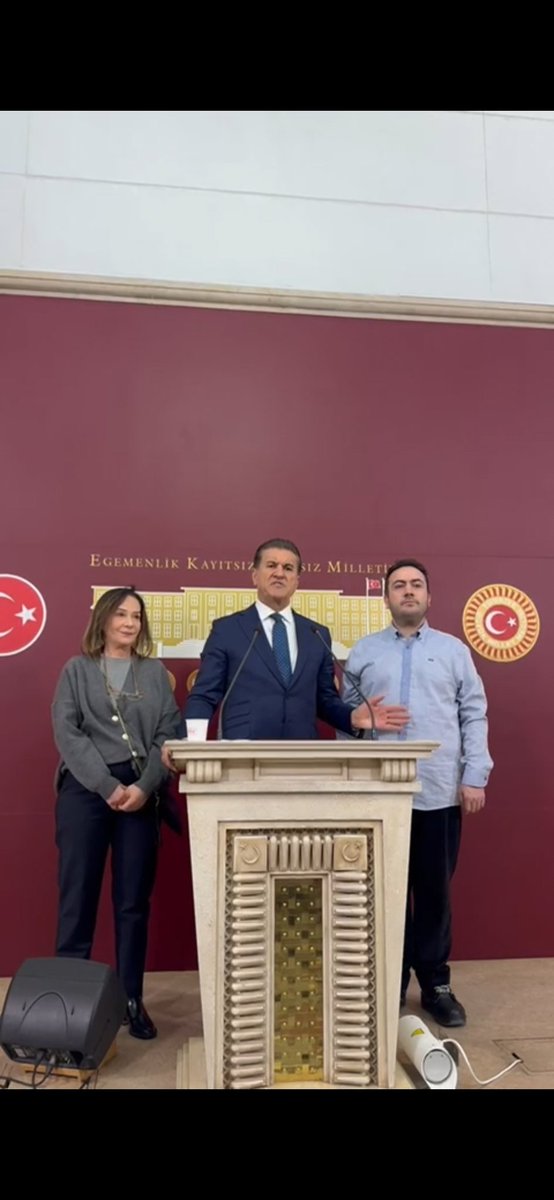 ayln69's tweet photo. Adil Yaşam Derneği olarak TBMM de  Sn @M_Sarigul ile birlikte basın açıklaması yaparak, milyonlarca ailenin ve kader mahkumlarının sesi olmaya gayret gösterdik.Toplumsal barış adına Affet Türkiyem @herkesicinCHP
@Mhalukcavusoglu https://t.co/twqmcfLCPw