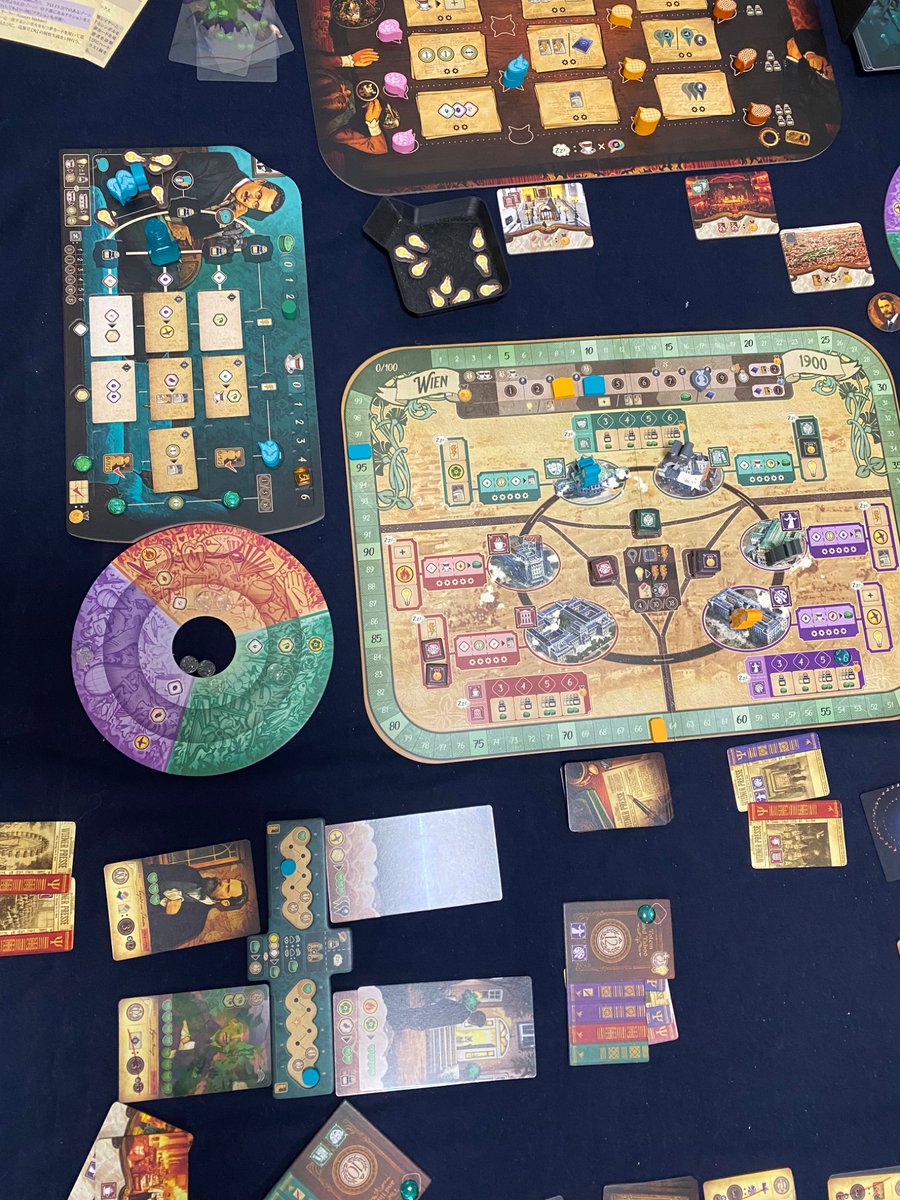 この前まで正月だったじゃん tweet media