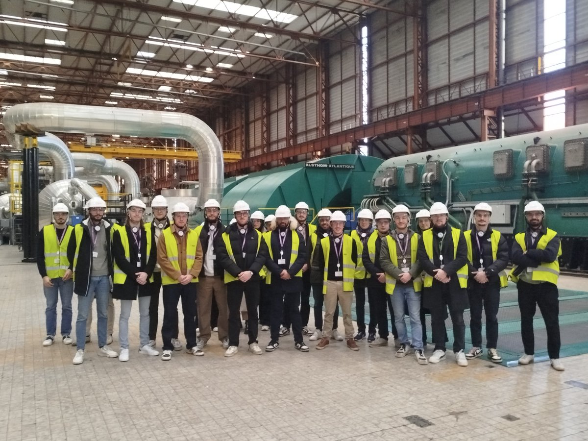 Hier, les étudiants de <a href="/ArtsetMetiers_/">Arts et Métiers - ENSAM</a> ont ouvert le bal des visites 2025 des écoles d'ingénieurs !⚡️ Ils ont eu la chance de découvrir les installations de la centrale #nucléaire de Gravelines, une immersion au cœur d'une industrie respectueuse du climat🌿