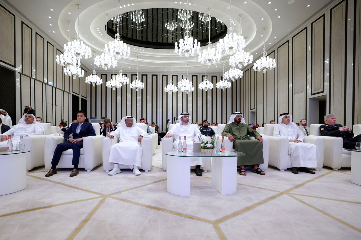 Mansoor bin Mohammed tweet media