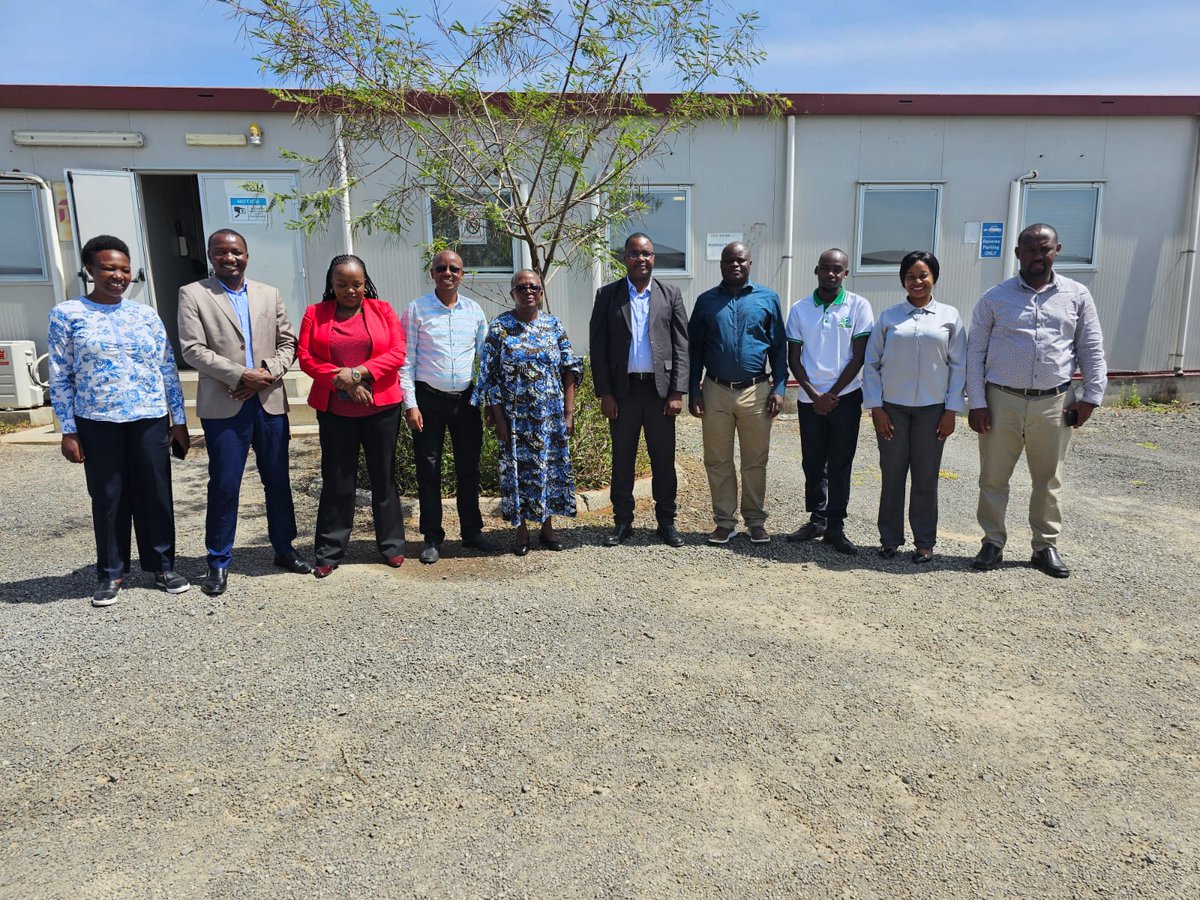 kaiti_gc's tweet photo. Our executive met the Kenya-AIST team at Konza today.

The meeting was part of the series of engagements initiated last year in pursuit of more partners.

Kenya-AIST has agreed to partner with us for our April-May greening season.

#GreeningForLife #SDG13 #ClimateAction https://t.co/dri67NzO9u