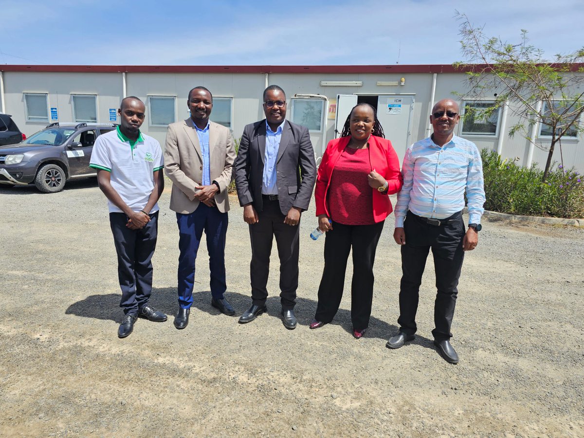 kaiti_gc's tweet photo. Our executive met the Kenya-AIST team at Konza today.

The meeting was part of the series of engagements initiated last year in pursuit of more partners.

Kenya-AIST has agreed to partner with us for our April-May greening season.

#GreeningForLife #SDG13 #ClimateAction https://t.co/dri67NzO9u