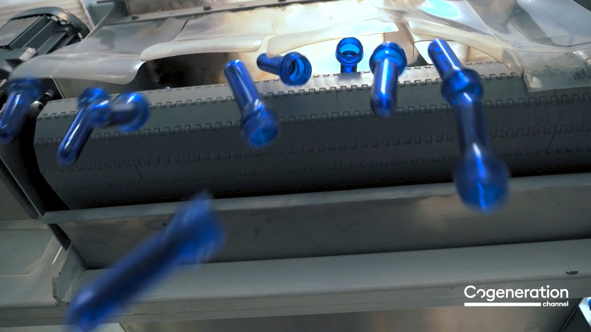 Alpa – Plasco redefines 𝐩𝐥𝐚𝐬𝐭𝐢𝐜 𝐩𝐫𝐨𝐝𝐮𝐜𝐭𝐢𝐨𝐧 by focusing on energy efficiency. Watch the video of this company that has installed 𝐚 𝐂𝐇𝐏 𝐩𝐥𝐚𝐧𝐭 with an electrical production capacity of 2.7 MWh. 
 #plastic #CHP #sustainability
👉bit.ly/3C9plUe