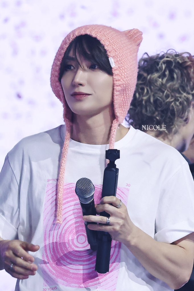 Nicole_teuk's tweet photo. 영원히 그대와 함께🫶🏻
#이특 #LEETEUK #박정수#利特
 #SUPERJUNIOR #슈퍼주니어 https://t.co/Xzn65SlfEO