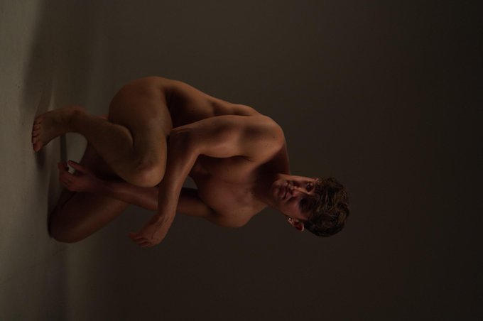 Watch Christian Levine's leaked NSFW photo on TwXstars