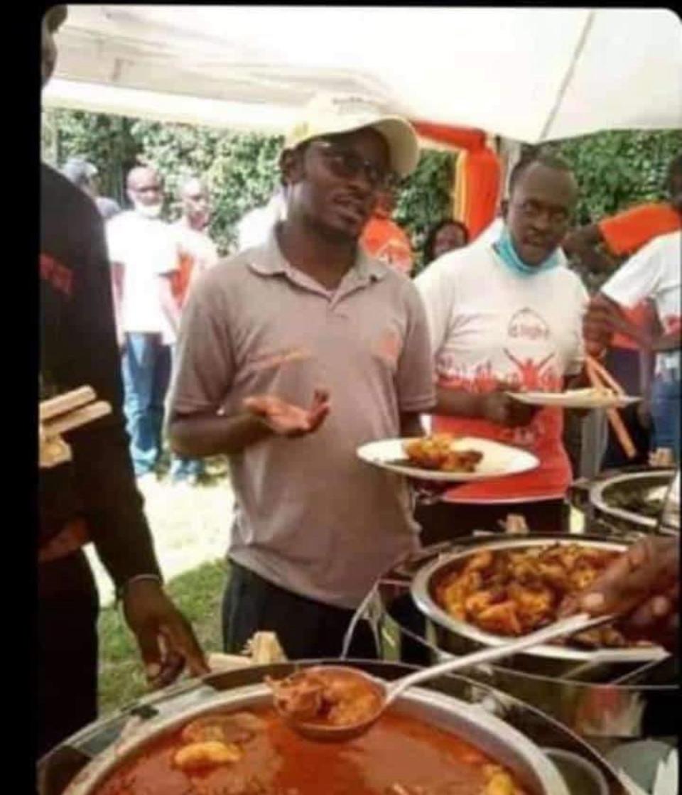 chichatitooo's tweet photo. Matanga kwani ni yako ama ya Farouk Kibet? https://t.co/jmcPFDmreI