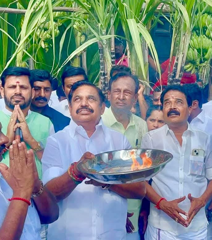 Kamal (Save TN. Bring back EPS as CM 🙏) tweet media