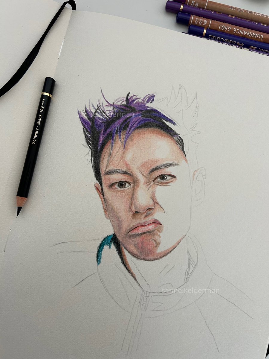artbysanne's tweet photo. Thanos ( 230 ) squid game 2 ○△□ || @squidgame 
-
Work in progress… ✏️🎧💓 
-
#Thanos #SquidGame2 #SquidGame #artwork https://t.co/qzNdr38IaD