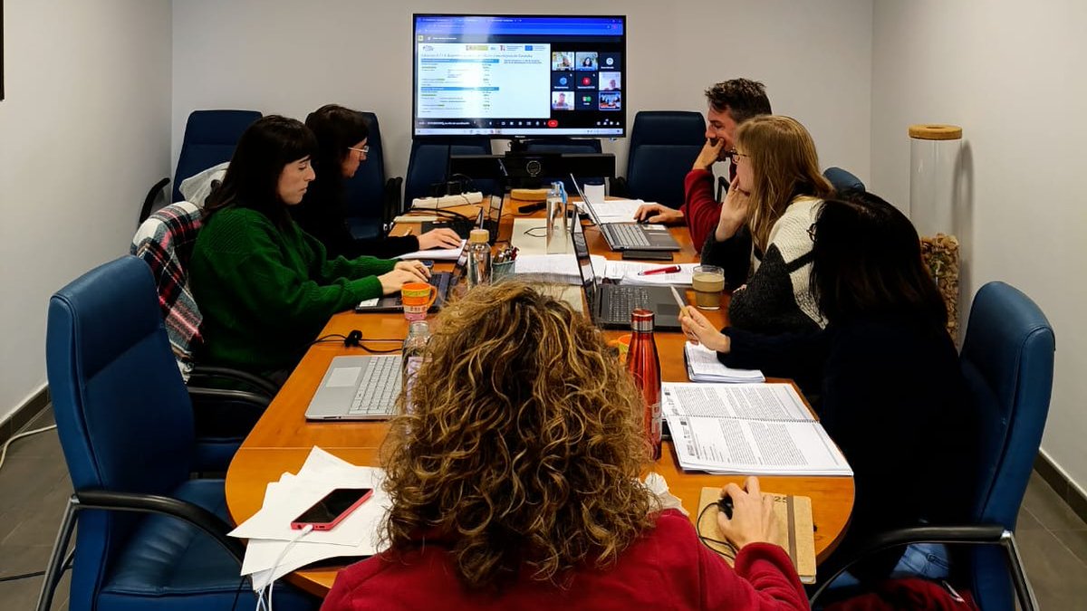futurecork's tweet photo. Primera reunión de coordinación del año del consorcio de #FUTURECORK con mucho trabajo por delante.
#PlanDeRecuperación #NextGenerationEU #ProyectosPRTR @FBiodiversidad @ICSuro @Selvicultores @CICYTEX @univcadiz @cfcatalunya @INIA_es https://t.co/KwdvzC1mNV