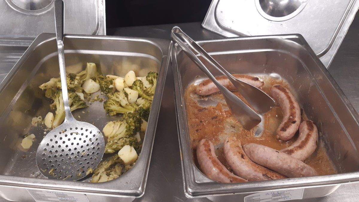 Universitat Autònoma de Barcelona (@uabbarcelona) on Twitter photo La #UAB, la primera universitat que s'adhereix al projecte de sostenibilitat alimentària "Recooperem", que impulsa el <a href="/consellvallesoc/">Vallès Occidental</a>.
Avui s'ha presentat el projecte a <a href="/medicinauab/">Medicina UAB</a>.
👉uab.cat/web/sala-de-pr… La #UAB, la primera universitat que s'adhereix al projecte de sostenibilitat alimentària "Recooperem", que impulsa el <a href="/consellvallesoc/">Vallès Occidental</a>.
Avui s'ha presentat el projecte a <a href="/medicinauab/">Medicina UAB</a>.
👉uab.cat/web/sala-de-pr…