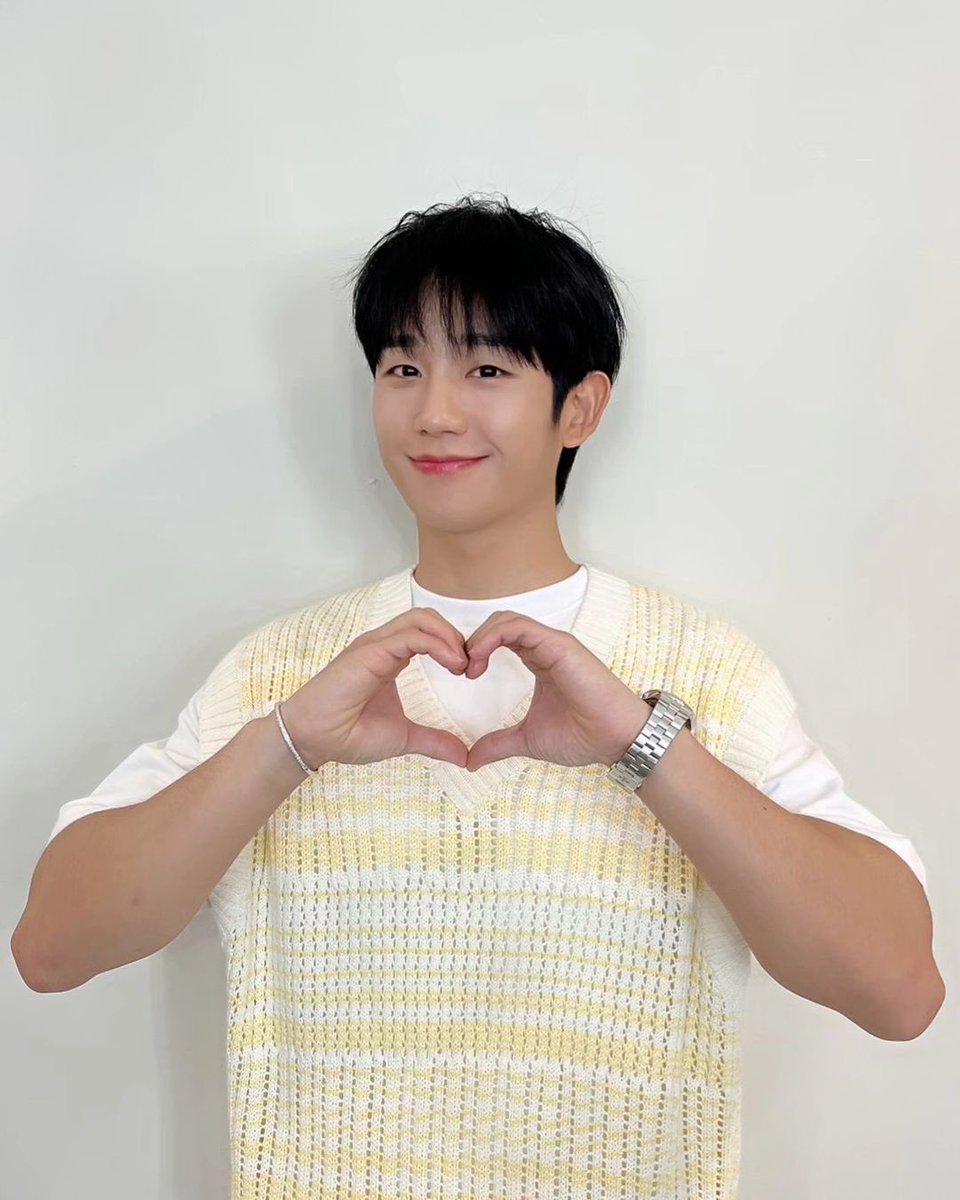 ES HOOOOY ES HOOOOY #JungHaeIn_Chile