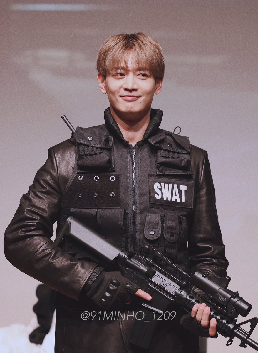 91MINHO_1209's tweet photo. 250114 민호 🩵 #민호 #최민호 🧑‍✈️ https://t.co/neh9XpjECA