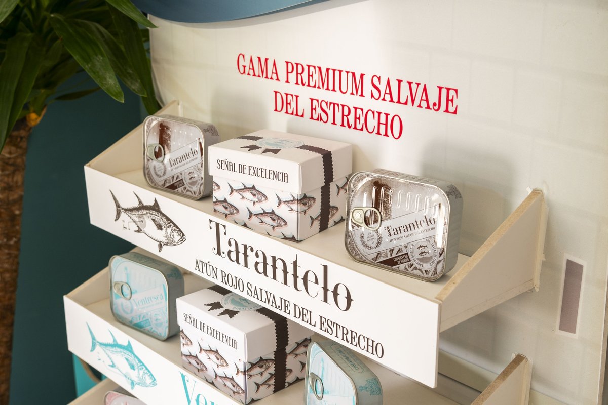 〰️ El Tarantelo de Atún Rojo Salvaje no necesita compañía ni aderezos. Es un producto premium pensado para disfrutar tal cual: auténtico, intenso y perfecto.

👉🏼 conserveradetarifa.es/-tienda-/taran…

#ConserveraTarifa #tarantelo #atunrojosalvaje #gourmet #estrechodetarifa