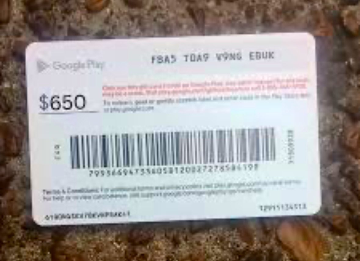 PCPappy's tweet image. From gift card scams to QR code fraud and debit card theft, scams are everywhere. Maybe it’s time to go back to cash—simple, secure, and scam-proof. #FraudPrevention #StaySafe #PappysTips #PappysThoughts