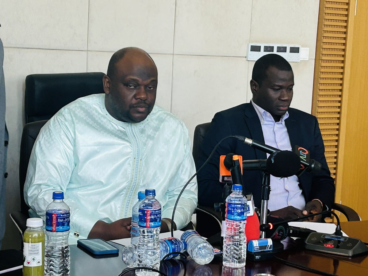 GamMoTWI's tweet photo. This project will be jointly financed by the Government of the Gambia and a loan from the Islamic Development Bank. https://t.co/t7mRR5TZps