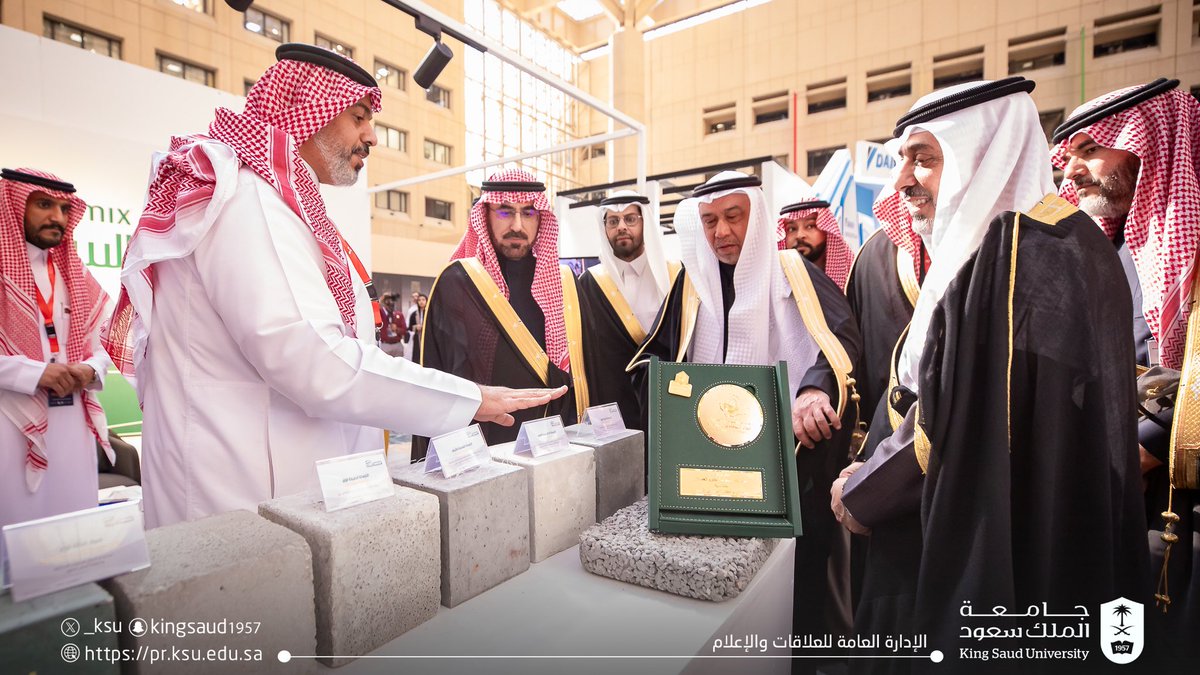 معالي نائب وزير البلديات والإسكان أ. إيهاب الحشاني يفتتح فعاليات منتدى العمران والعقار السعودي الرابع والمعرض المصاحب، بحضور سعادة رئيس #جامعة_الملك_سعود المكلَّف أ.د. عبدالله السلمان، والذي تنظمه الجمعية السعودية لعلوم العمران.