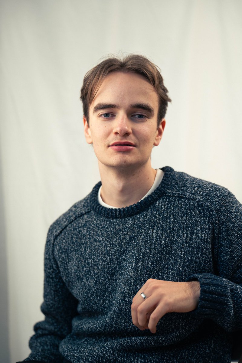 chapple_tom's tweet photo. New headshots, courtesy of @its_storeytime 
https://t.co/aweUf9iWWT https://t.co/dIyQjD3fsn