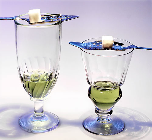 eximius's tweet photo. @Micahsmadd @jamalistia It's not meant for scooping or your mouth. It's meant to diffuse sugar into absinthe:
https://t.co/oC4MldoMqr
https://t.co/3aPbjzNBo9 https://t.co/Af2beM458s